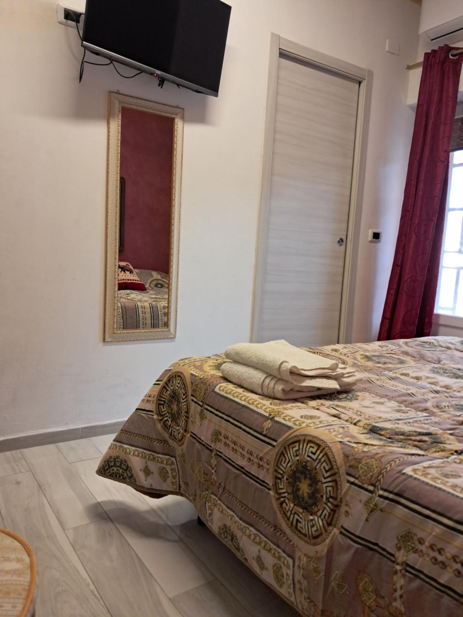 levante rooms Scalea Buitenkant foto